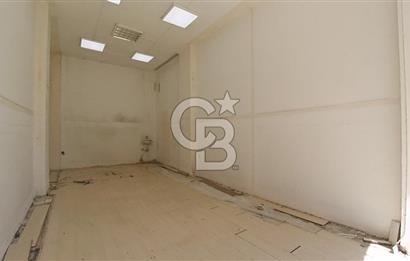 İzmir Çiğli Anadolu Cad. Muhteşem Konumlu Kiralık 28 m² Dükkan