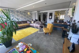 Güzelyalı Mithatpaşa Cad.'de Yenilenmiş Otoparklı Satılık Daire