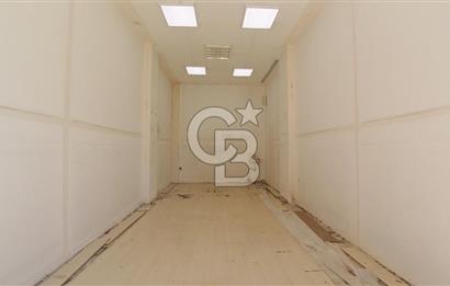 İzmir Çiğli Anadolu Cad. Muhteşem Konumlu Kiralık 28 m² Dükkan