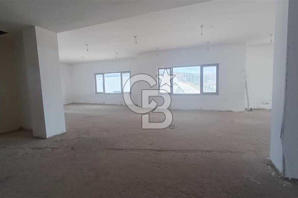 AKYURT'TA DEPO VE İMALATA UYGUN KİRALIK KOMPLE BİNA