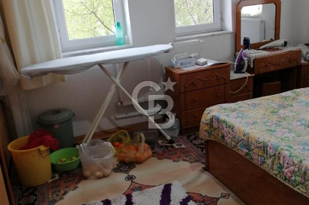 HACIBEKTAŞ MERKEZ'DE GENİŞ BAHÇELİ 2 KATLI MÜSTAKİL EV(2 DAİRE)