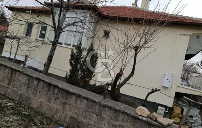 HACIBEKTAŞ MERKEZ'DE GENİŞ BAHÇELİ 2 KATLI MÜSTAKİL EV(2 DAİRE)