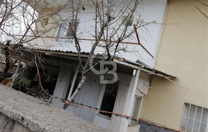HACIBEKTAŞ MERKEZ'DE GENİŞ BAHÇELİ 2 KATLI MÜSTAKİL EV(2 DAİRE)