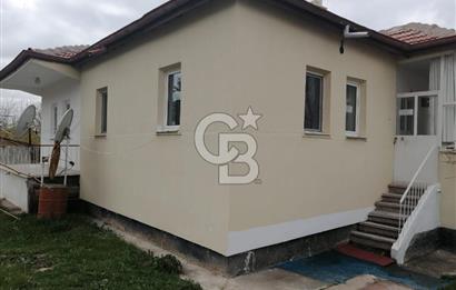 HACIBEKTAŞ MERKEZ'DE GENİŞ BAHÇELİ 2 KATLI MÜSTAKİL EV(2 DAİRE)