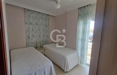 ÇanakkaleAyvacık Mıhlı'da Denize Sıfır Havuzlu Tripleks Villa