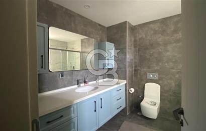 Çiğli Aydınlıkevler  Mah. 4+1 Havuzlu Villa 