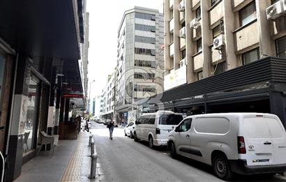 ALSANCAK'TA MUHTEŞEM KONUMDA SATILIK DÜKKAN 