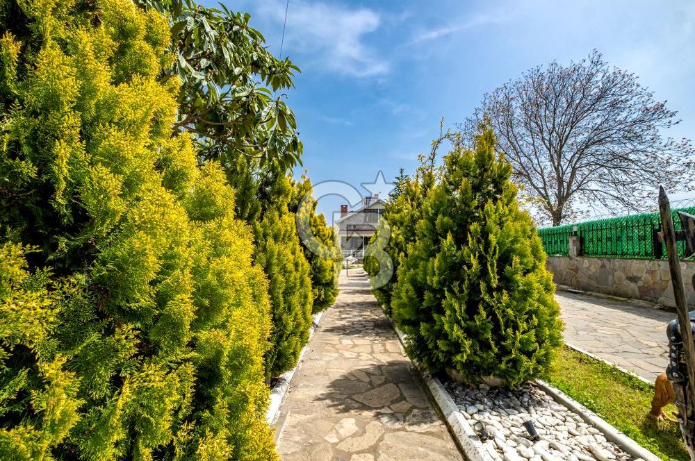 CB AMBIANCE'DAN GEMLİK/BÜYÜKKUMLA'DA SATILIK HAVUZLU VİLLA
