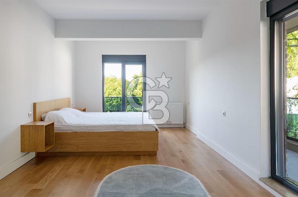 BEYKOZ ÇAVUŞBAŞI'NDA ÖZEL HAVUZLU KİRALIK LÜX MÜSTAKİL VİLLA 5+2