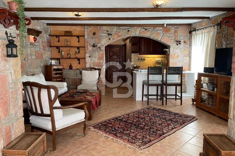 Yzlık Kiralık 1+1 Havuzlu Full Manzaralı Taş Ev 