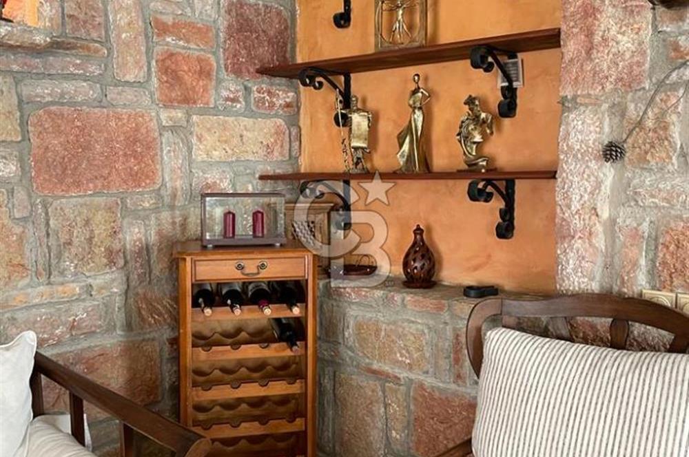 Yzlık Kiralık 1+1 Havuzlu Full Manzaralı Taş Ev 