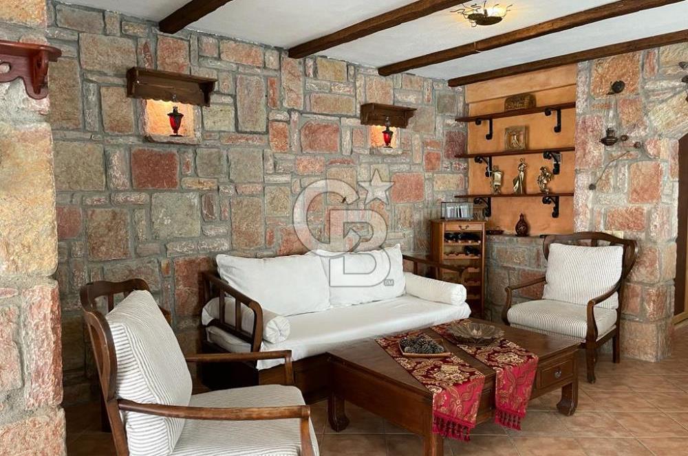 Yzlık Kiralık 1+1 Havuzlu Full Manzaralı Taş Ev 
