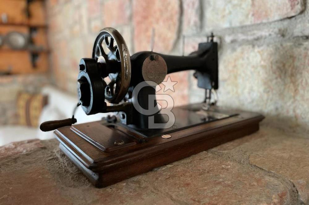 Yzlık Kiralık 1+1 Havuzlu Full Manzaralı Taş Ev 
