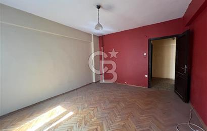 Kozyatağı Bostancı Metro Durağı  yanında Satılık 3+1 Daire