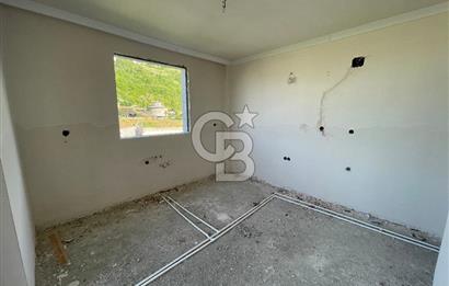 BAHÇECİK'TE DENİZ VE DOĞA MANZARALI SIFIR 3+1 SATILIK DAİRE