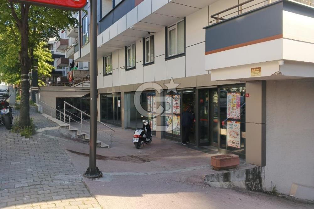 BEYLİKDÜZÜ KURUMSAL KİRACILI, DEPOLU DÜKKAN