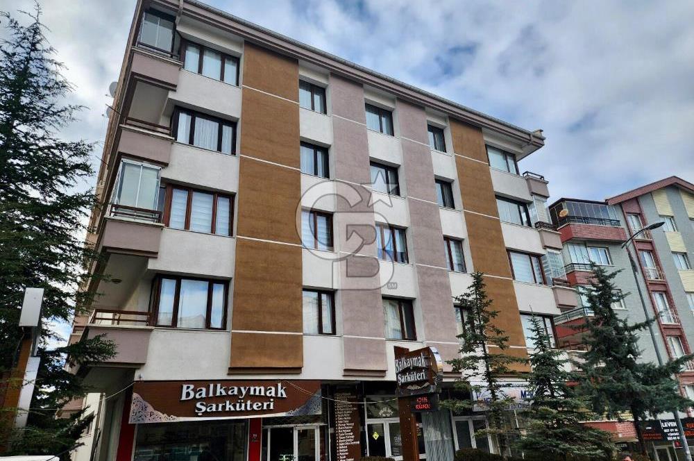 CEYHUN ATUF CAD.ÜZERİ .2.KAT ASANSÖRLÜ YAPILI 3+1 DAİRE 