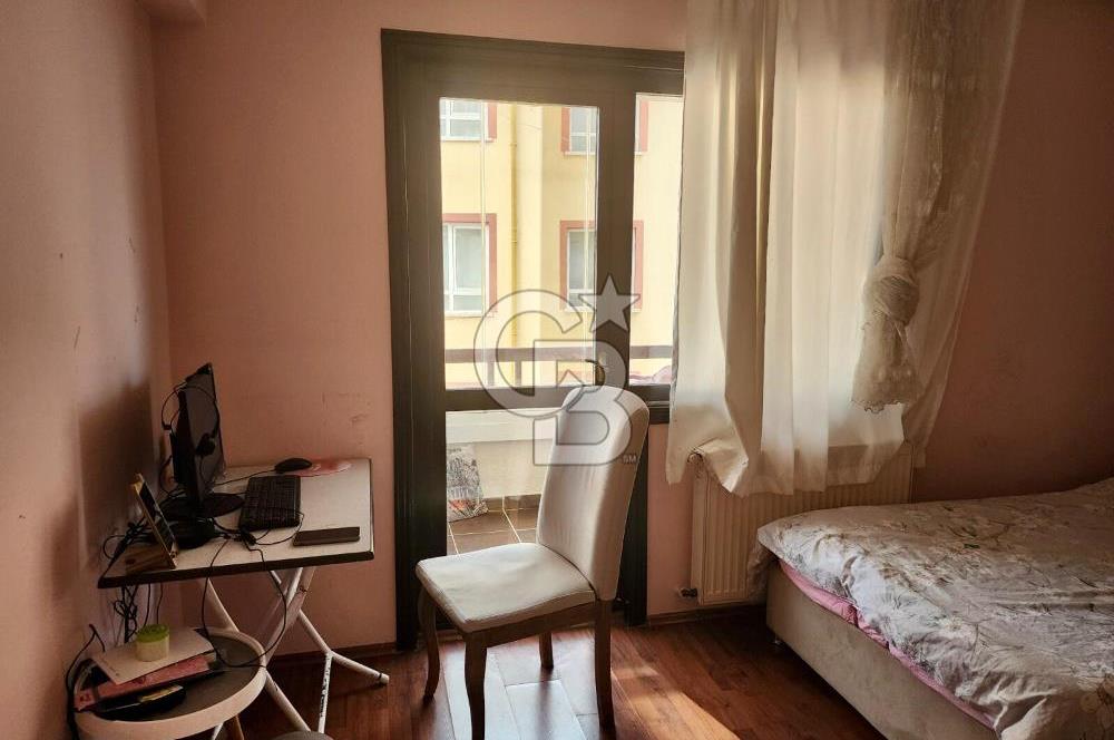 CEYHUN ATUF CAD.ÜZERİ .2.KAT ASANSÖRLÜ YAPILI 3+1 DAİRE 