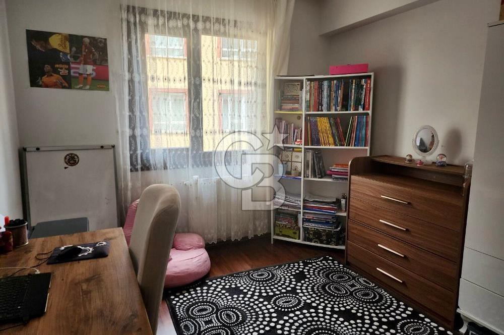 CEYHUN ATUF CAD.ÜZERİ .2.KAT ASANSÖRLÜ YAPILI 3+1 DAİRE 