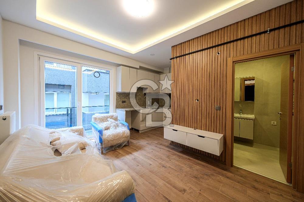 MALTEPE YALI'DA MARMARAYA KOMŞU 1+1 FULL EŞYALI SATILIK DAİRELER