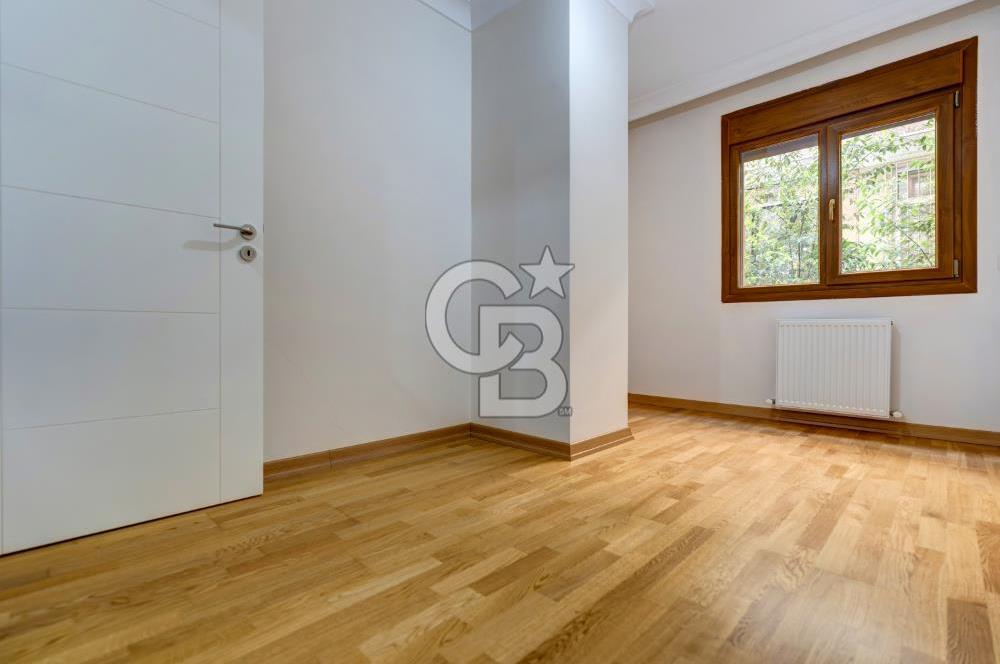 MODA SAHİLE YAKIN YENİ BİNADA SATILIK 3+1 DAİRE