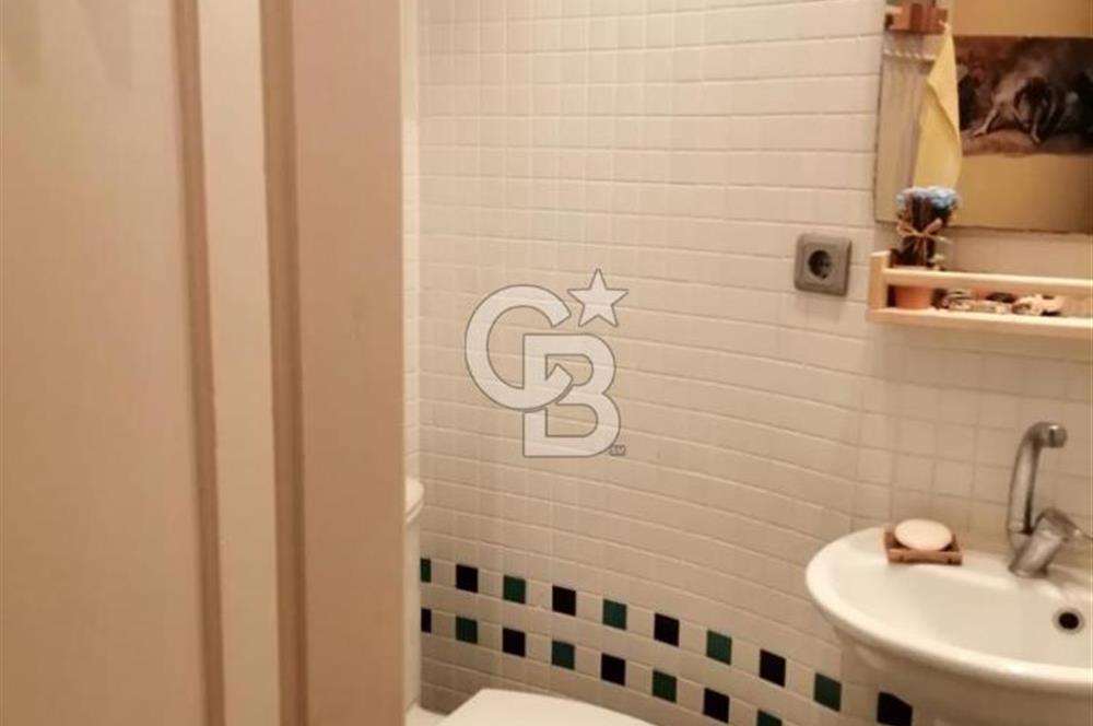 İSTİKLAL CADDESİNE YAKIN 1+1, EŞYASIZ KİRALIK DAİRE