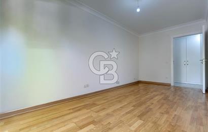 MODA SAHİLE YAKIN YENİ BİNADA SATILIK 3+1 DAİRE