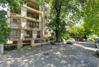 MODA SAHİLE YAKIN YENİ BİNADA SATILIK 3+1 DAİRE
