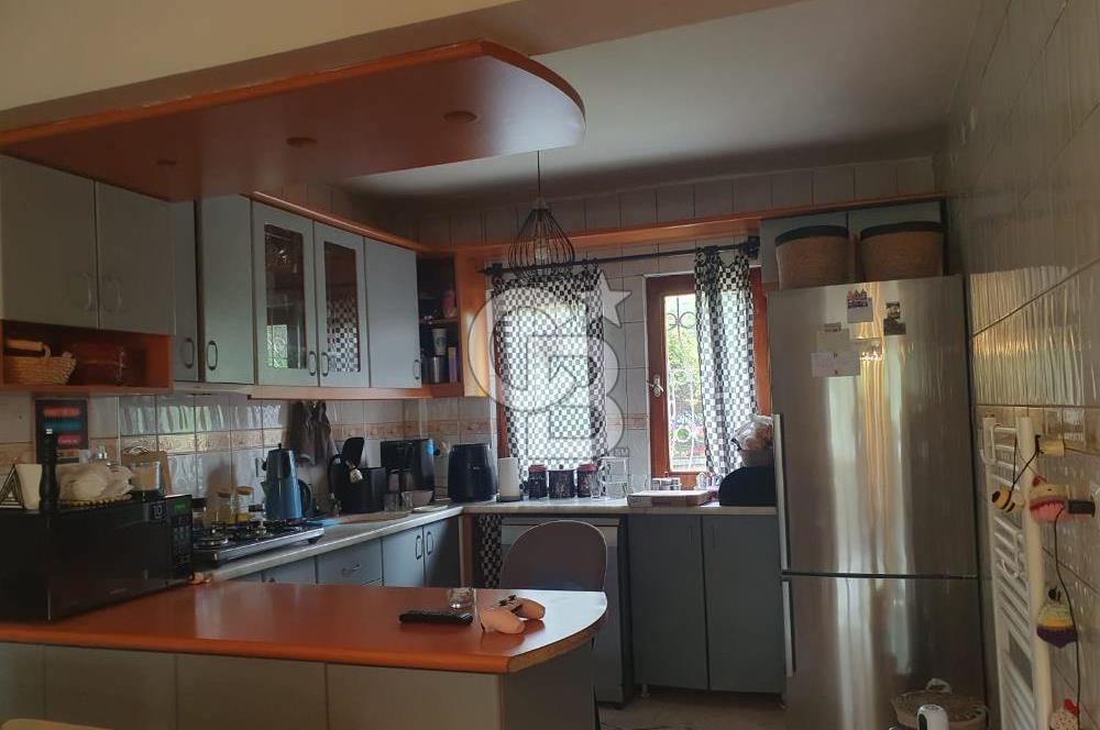 KORU MAHALLESİNDE GENİŞ BAHÇELİ 4+2 SATILIK VİLLA
