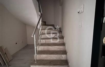 İZMİR DİKİLİ'DE cam balkon ve deniz manzaralı 3+1 dubleks daire
