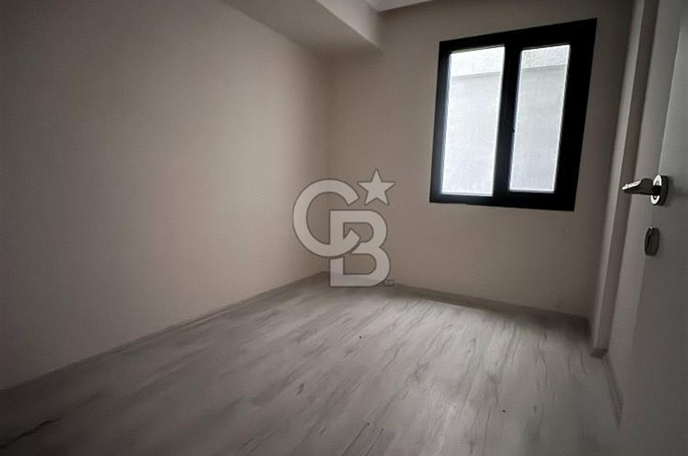 İZMİR DİKİLİ'DE cam balkon ve deniz manzaralı 3+1 dubleks daire
