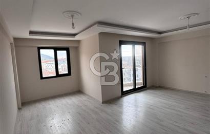 İZMİR DİKİLİ'DE cam balkon ve deniz manzaralı 3+1 dubleks daire