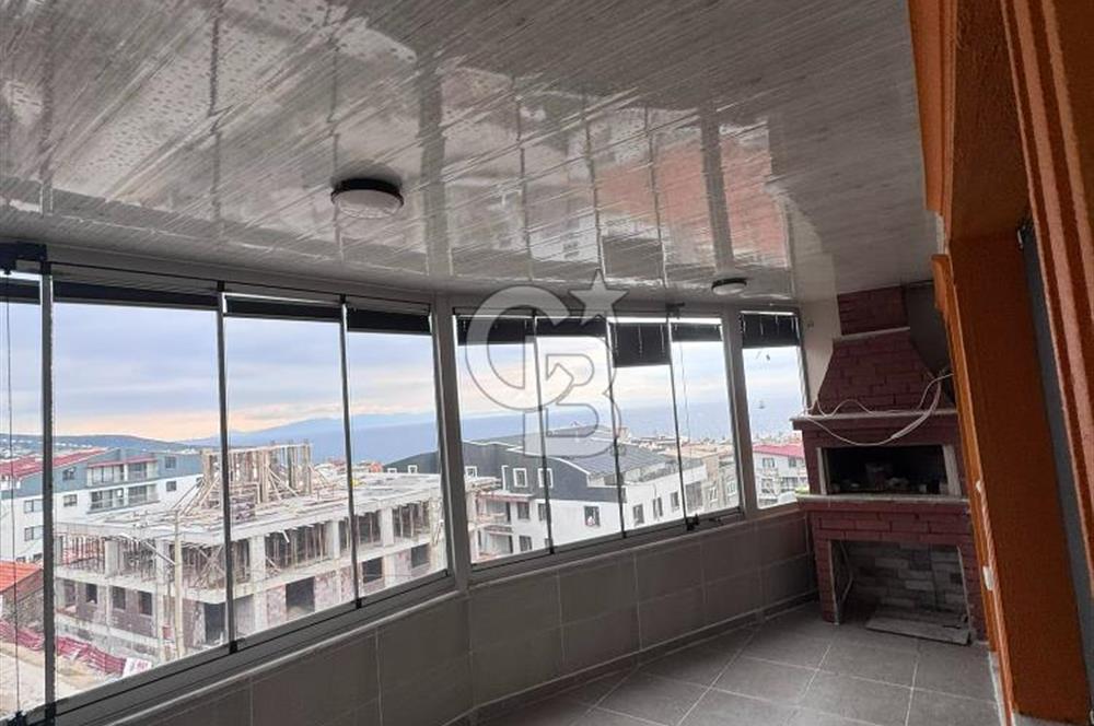 İZMİR DİKİLİ'DE cam balkon ve deniz manzaralı 3+1 dubleks daire