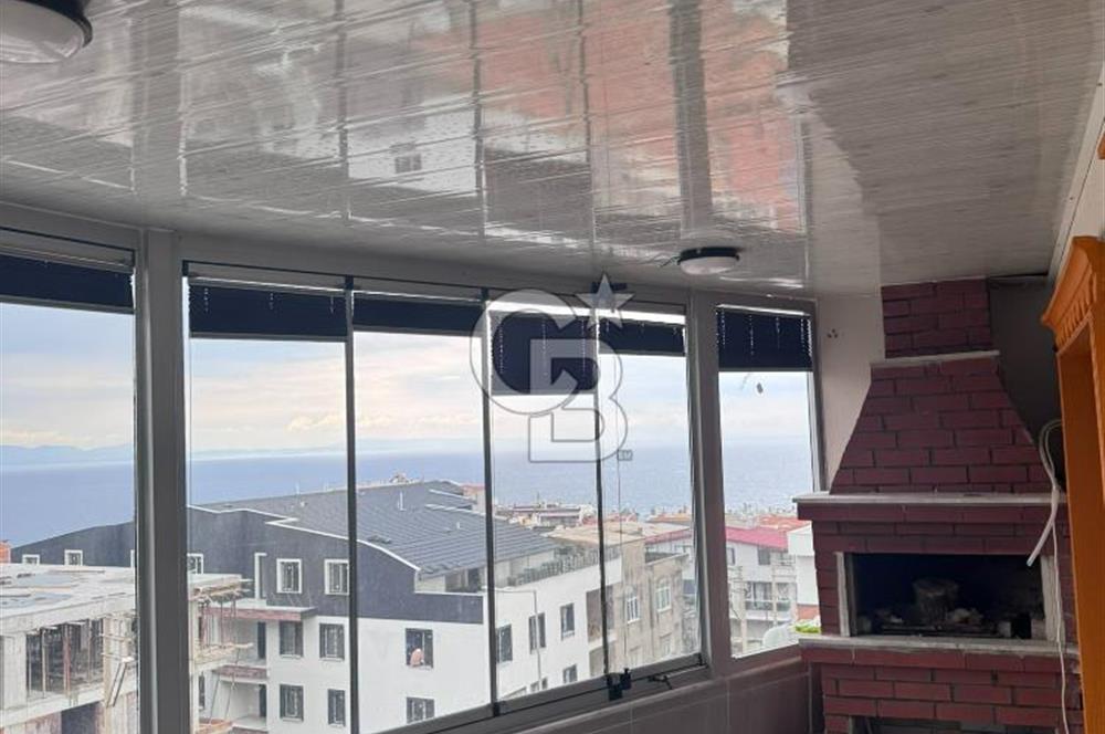 İZMİR DİKİLİ'DE cam balkon ve deniz manzaralı 3+1 dubleks daire
