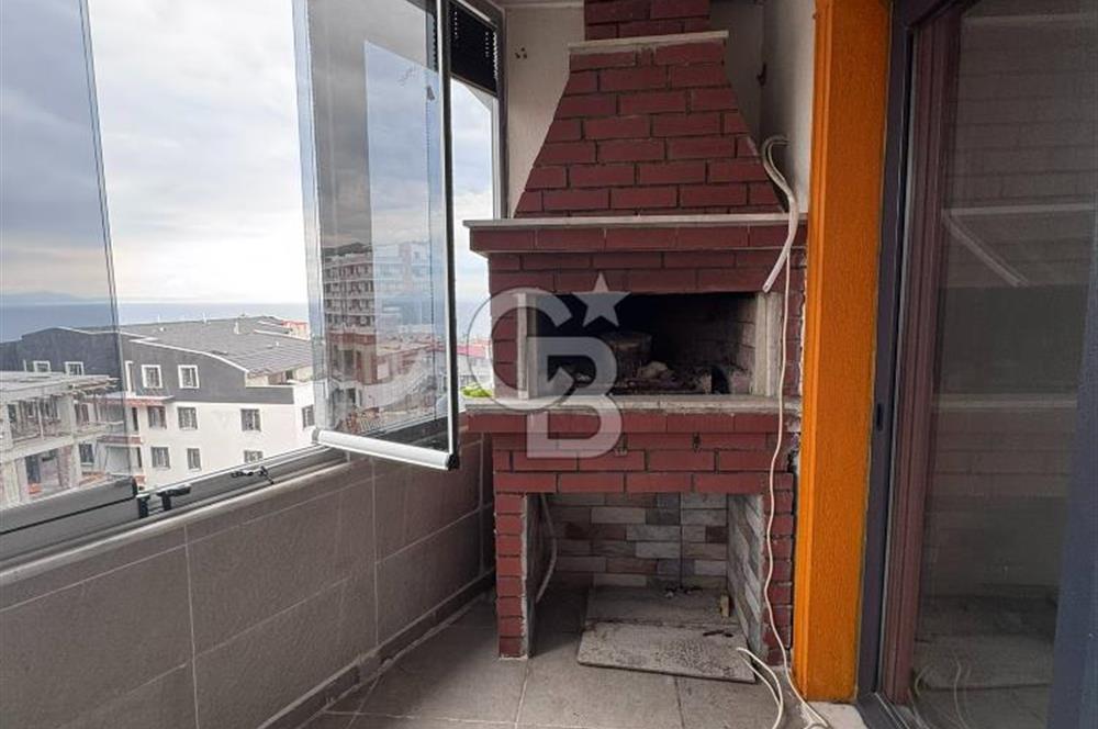 İZMİR DİKİLİ'DE cam balkon ve deniz manzaralı 3+1 dubleks daire