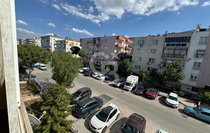 Karşıyaka - Orhan Şaik Gökyay Cad. Üzeri | Geniş 3+1 | Açık Otoparklı | Çift Cephe