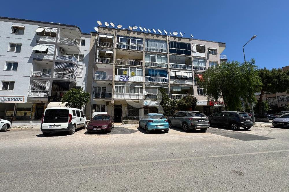 Karşıyaka - Orhan Şaik Gökyay Cad. Üzeri | Geniş 3+1 | Açık Otoparklı | Çift Cephe