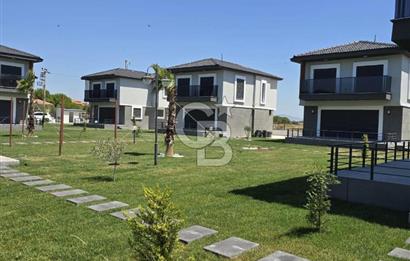 ÇANDARLI'DA JALE HANIM KONAKLARIN'DA SÜPER LÜKS 3+1 VİLLA