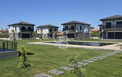 ÇANDARLI'DA JALE HANIM KONAKLARIN'DA SÜPER LÜKS 3+1 VİLLA