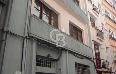 İSTİKLAL CADDESİNE YAKIN 1+1, EŞYASIZ KİRALIK DAİRE