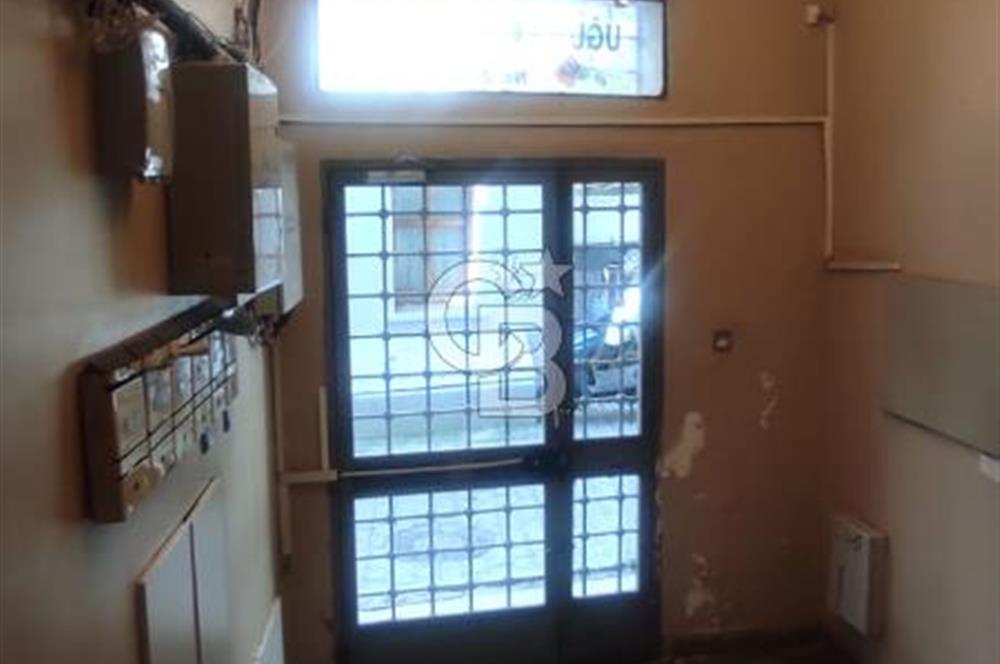 İSTİKLAL CADDESİNE YAKIN 1+1, EŞYASIZ KİRALIK DAİRE
