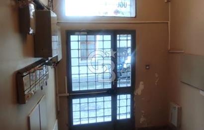İSTİKLAL CADDESİNE YAKIN 1+1, EŞYASIZ KİRALIK DAİRE