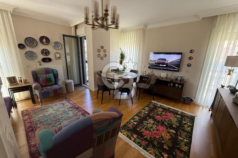 KADIKÖY ERENKÖY ÖMER PAŞA CD. ÜZERİ GENÇ BİNA 3+1 SATILIK DAİRE