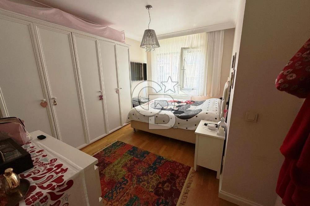 KADIKÖY ERENKÖY ÖMER PAŞA CD. ÜZERİ GENÇ BİNA 3+1 SATILIK DAİRE