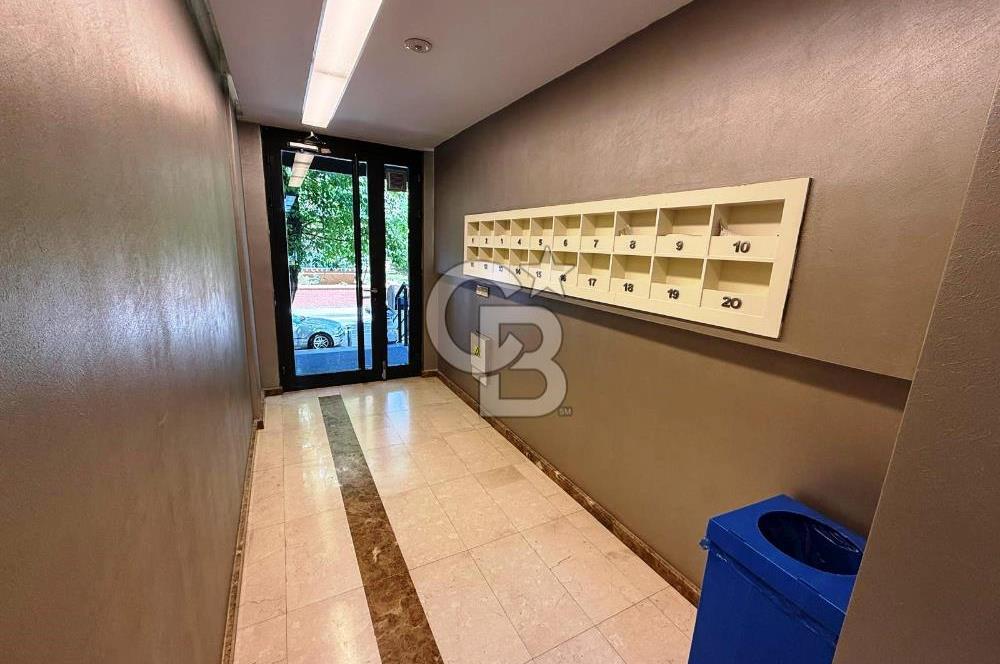 KADIKÖY ERENKÖY ÖMER PAŞA CD. ÜZERİ GENÇ BİNA 3+1 SATILIK DAİRE