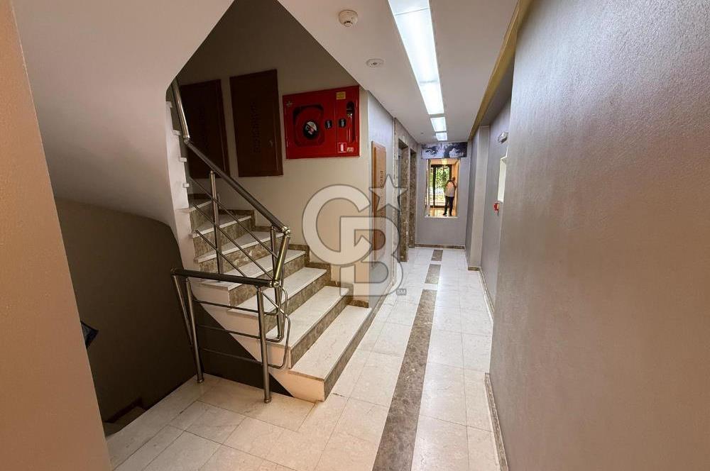 KADIKÖY ERENKÖY ÖMER PAŞA CD. ÜZERİ GENÇ BİNA 3+1 SATILIK DAİRE