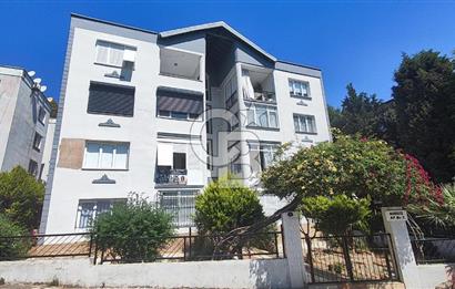 Gaziemirde Doğa Manzaralı Site İçerisinde 3+1 Daire Satılık!