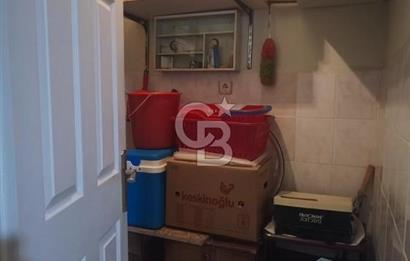 Gaziemirde Doğa Manzaralı Site İçerisinde 3+1 Daire Satılık!