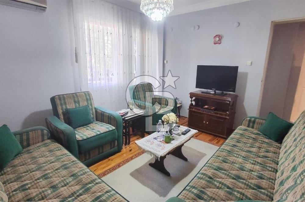 Gaziemirde Doğa Manzaralı Site İçerisinde 3+1 Daire Satılık!