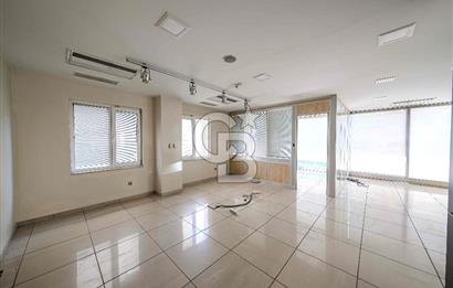 ATAŞEHİR'DE MUHTEŞEM KONUMDA 1200 M2 İSKANLI KİRALIK PLAZA